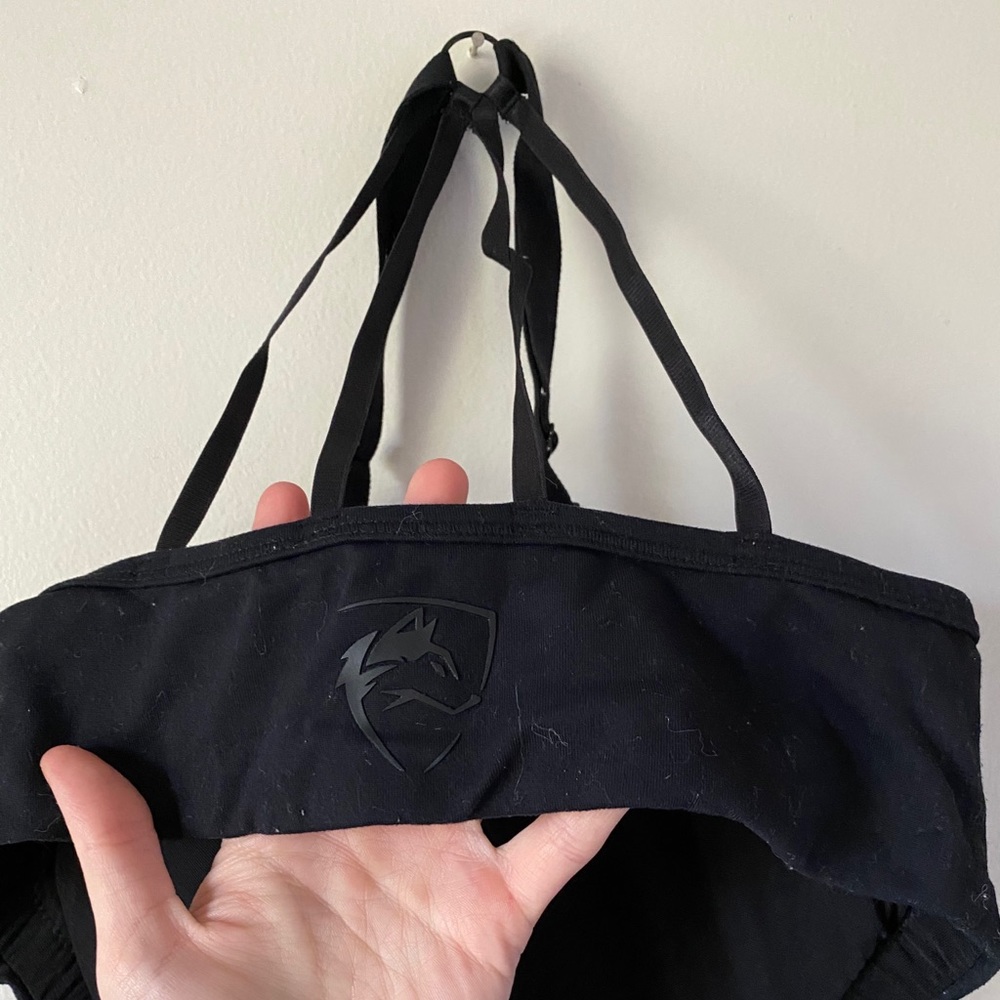 Alphalete sports bra